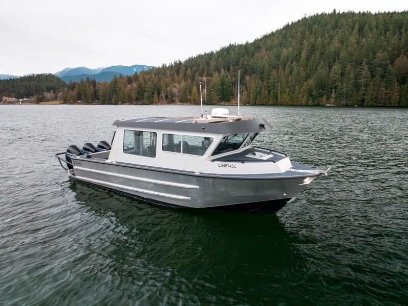 2023 Liquid Metal Maquinna Crew