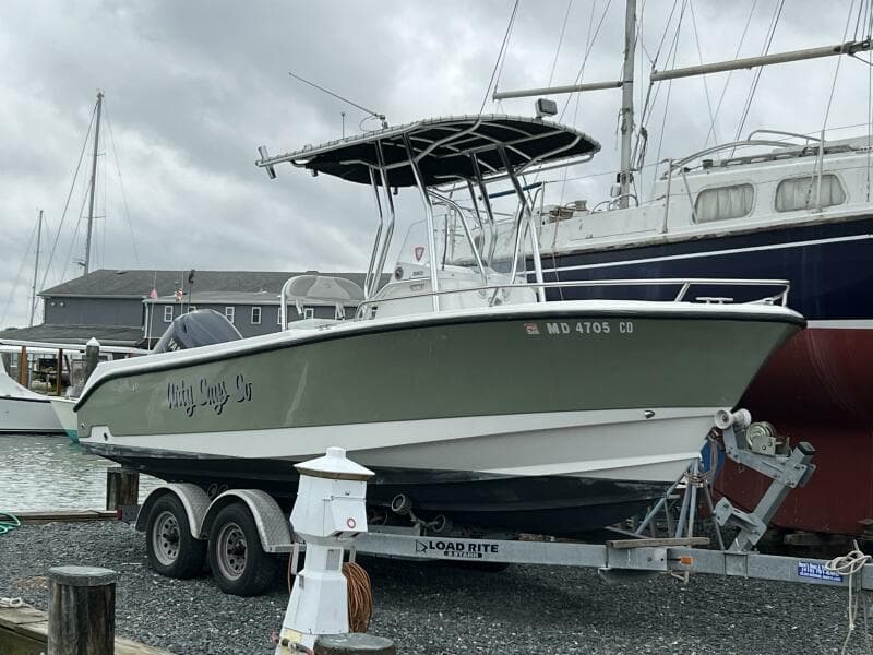 2011 Edgewater 205CC