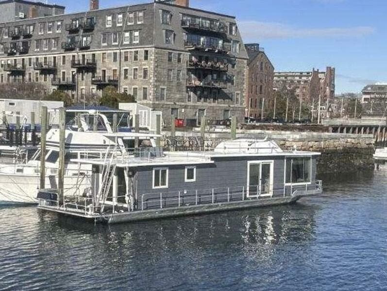 1981 Sumerset Houseboat