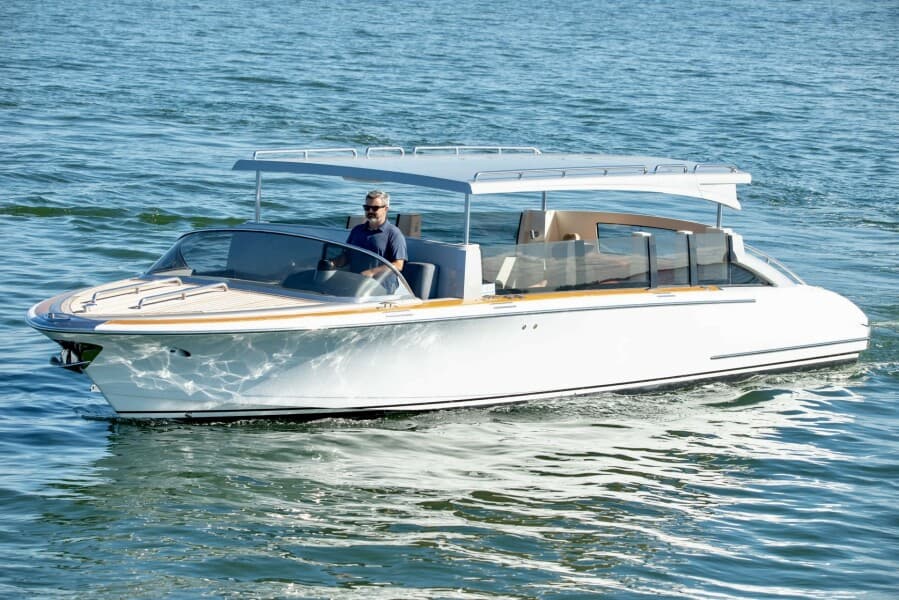 2016 Hodgdon Yachts Venetian Limo