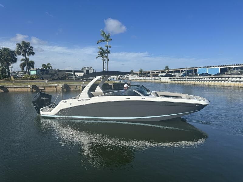 2022 Four Winns HD8 OB